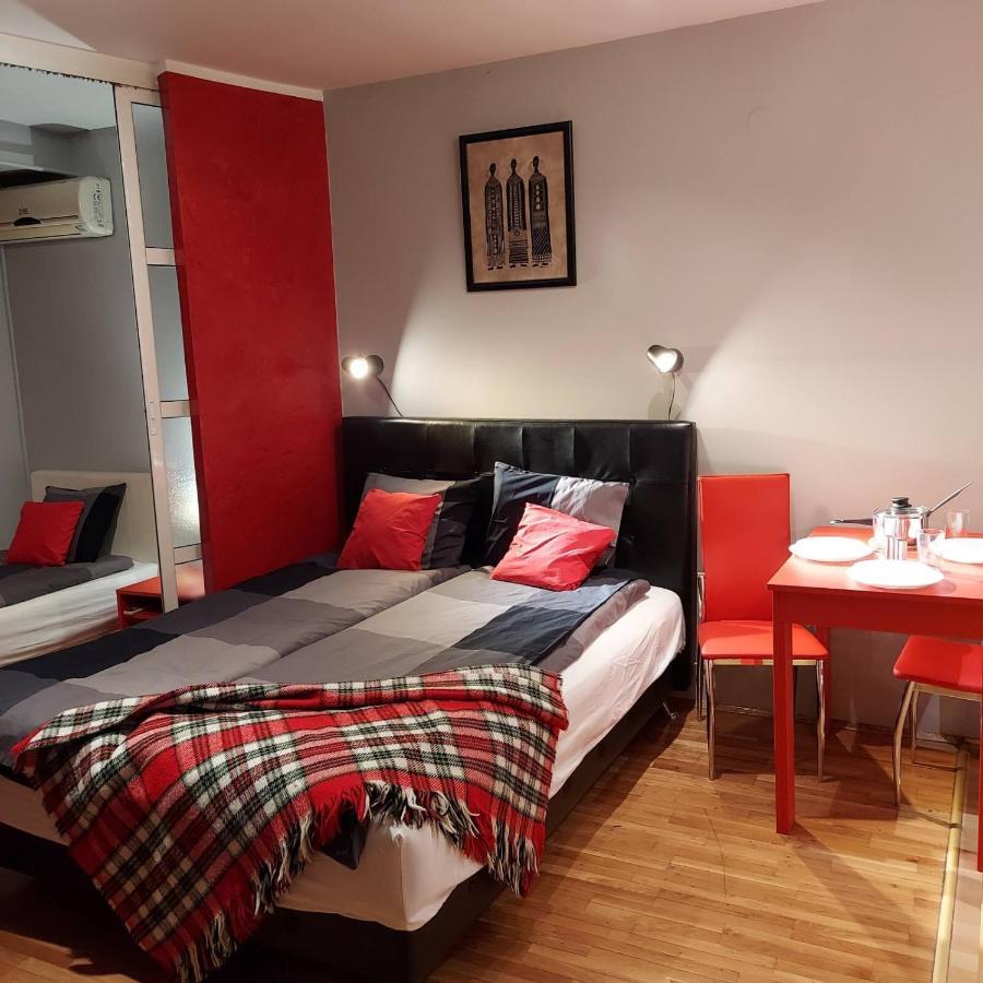 Savinac Apartman U Srcu Beograda, Trg Slavija מראה חיצוני תמונה