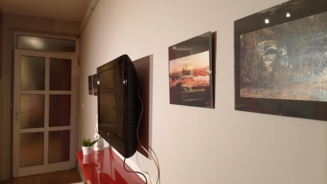 Savinac Apartman U Srcu Beograda, Trg Slavija מראה חיצוני תמונה
